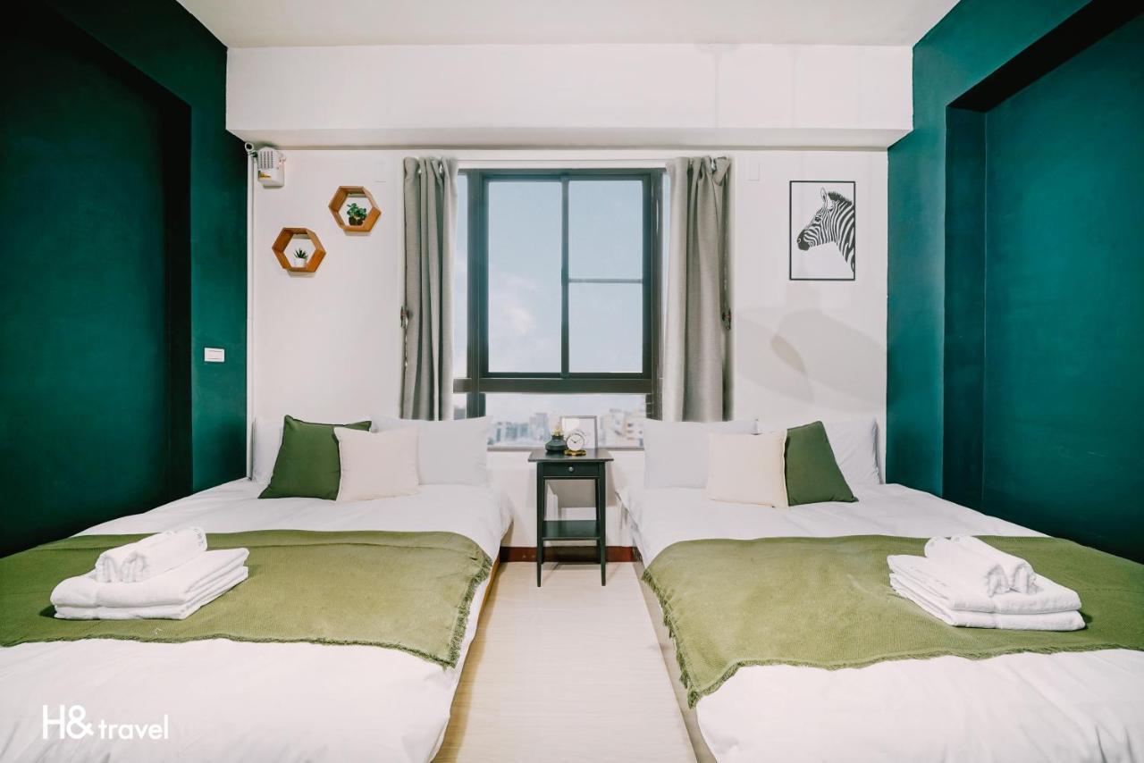 Tainan Sleepie Inn Esterno foto